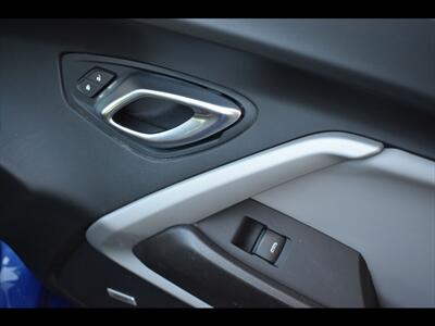 2021 Chevrolet Camaro LT - Photo 30 - Mesa, AZ 85201