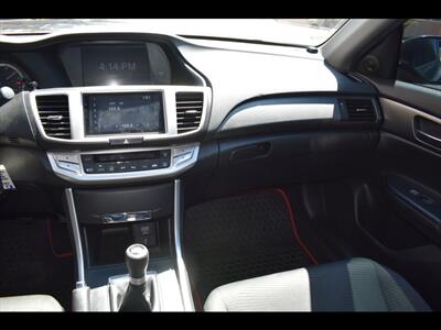 2015 Honda Accord LX   - Photo 29 - Mesa, AZ 85201