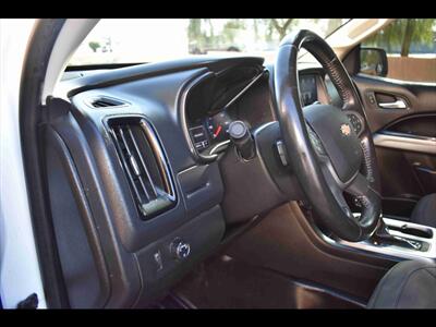 2021 Chevrolet Colorado LT   - Photo 15 - Mesa, AZ 85201