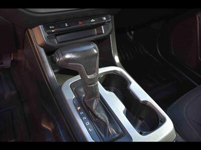 2021 Chevrolet Colorado LT   - Photo 13 - Mesa, AZ 85201