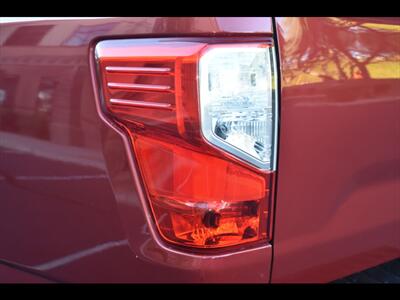 2017 Nissan Titan SV - Photo 43 - Mesa, AZ 85201