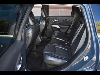 2018 Jeep Cherokee Latitude Plus   - Photo 20 - Mesa, AZ 85201