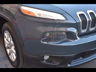 2018 Jeep Cherokee Latitude Plus   - Photo 44 - Mesa, AZ 85201