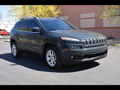 2018 Jeep Cherokee Latitude Plus   - Photo 2 - Mesa, AZ 85201