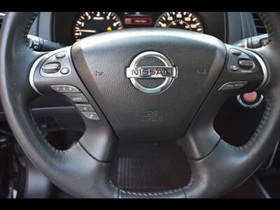 2019 Nissan Pathfinder SV   - Photo 14 - Mesa, AZ 85201