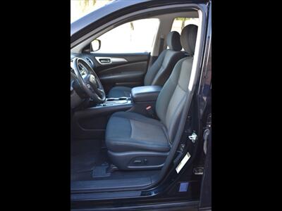 2019 Nissan Pathfinder SV   - Photo 16 - Mesa, AZ 85201