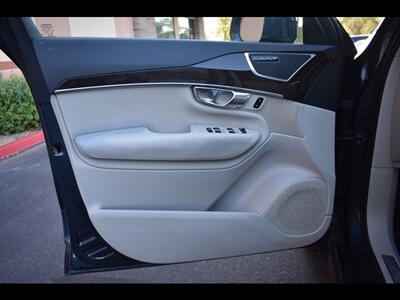 2018 Volvo XC90 T6 Momentum   - Photo 15 - Mesa, AZ 85201