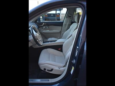 2018 Volvo XC90 T6 Momentum   - Photo 13 - Mesa, AZ 85201