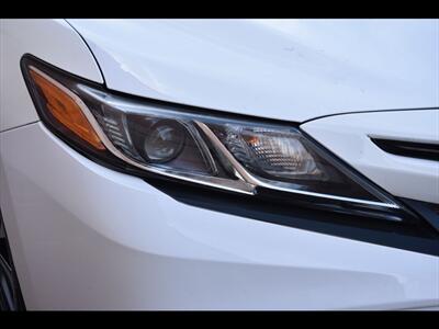 2020 Toyota Camry SE   - Photo 42 - Mesa, AZ 85201