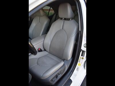 2020 Toyota Camry SE   - Photo 16 - Mesa, AZ 85201