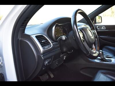 2021 Jeep Grand Cherokee Limited   - Photo 15 - Mesa, AZ 85201