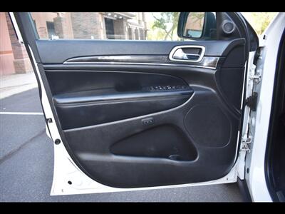 2021 Jeep Grand Cherokee Limited   - Photo 18 - Mesa, AZ 85201