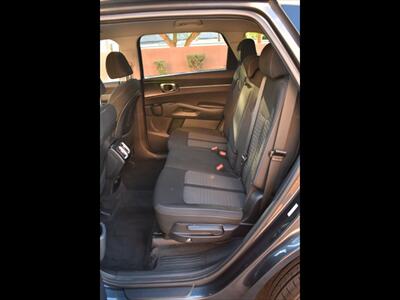 2022 Kia Sorento LX - Photo 19 - Mesa, AZ 85201