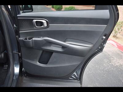 2022 Kia Sorento LX - Photo 27 - Mesa, AZ 85201