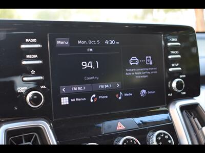2022 Kia Sorento LX - Photo 10 - Mesa, AZ 85201