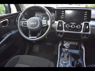 2022 Kia Sorento LX - Photo 31 - Mesa, AZ 85201