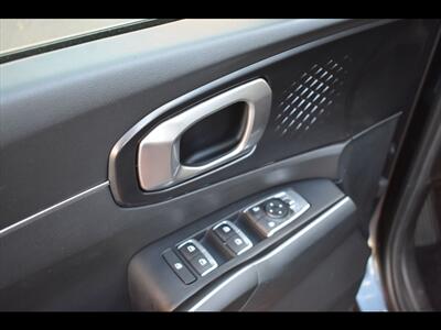 2022 Kia Sorento LX - Photo 18 - Mesa, AZ 85201