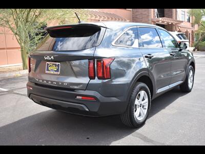 2022 Kia Sorento LX - Photo 6 - Mesa, AZ 85201