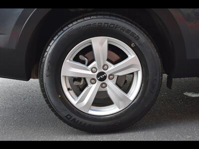 2022 Kia Sorento LX - Photo 39 - Mesa, AZ 85201