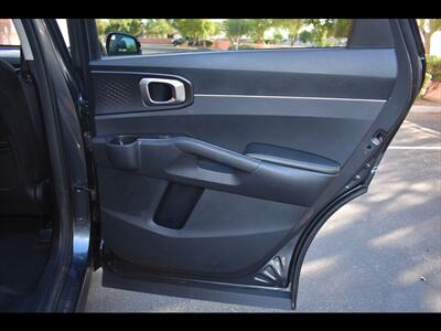 2022 Kia Sorento LX - Photo 29 - Mesa, AZ 85201