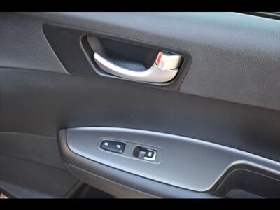 2019 Kia Optima S   - Photo 36 - Mesa, AZ 85201