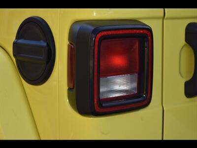 2023 Jeep Wrangler Sahara   - Photo 52 - Mesa, AZ 85201