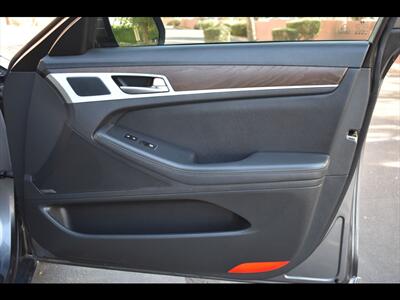 2015 Hyundai Genesis 5.0L - Photo 37 - Mesa, AZ 85201