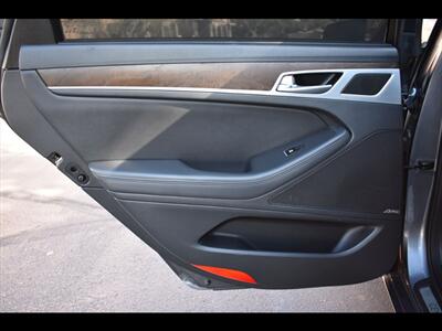 2015 Hyundai Genesis 5.0L - Photo 22 - Mesa, AZ 85201