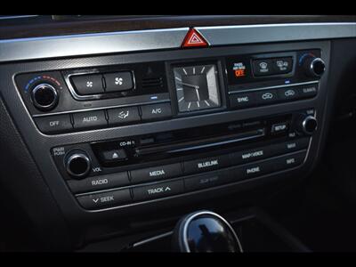 2015 Hyundai Genesis 5.0L - Photo 12 - Mesa, AZ 85201