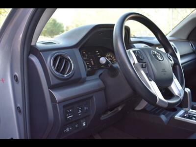 2020 Toyota Tundra SR5   - Photo 13 - Mesa, AZ 85201