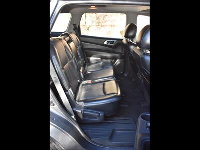 2015 Nissan Pathfinder Platinum V6 - Photo 28 - Mesa, AZ 85201