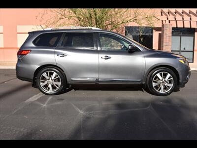 2015 Nissan Pathfinder Platinum V6 - Photo 1 - Mesa, AZ 85201