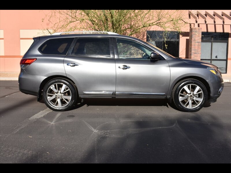 2015 Nissan Pathfinder Platinum V6   - Photo 1 - Mesa, AZ 85201