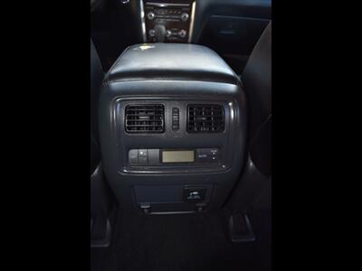 2015 Nissan Pathfinder Platinum V6 - Photo 32 - Mesa, AZ 85201