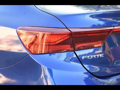 2021 Kia Forte LXS - Photo 46 - Mesa, AZ 85201