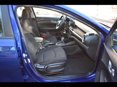2021 Kia Forte LXS - Photo 31 - Mesa, AZ 85201