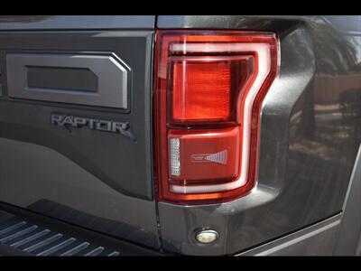 2019 Ford F-150 Raptor   - Photo 51 - Mesa, AZ 85201