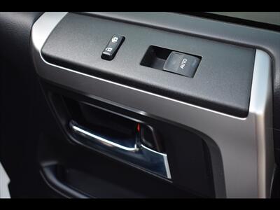 2023 Toyota 4Runner SR5   - Photo 36 - Mesa, AZ 85201