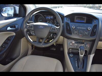 2018 Ford Focus SE - Photo 27 - Mesa, AZ 85201