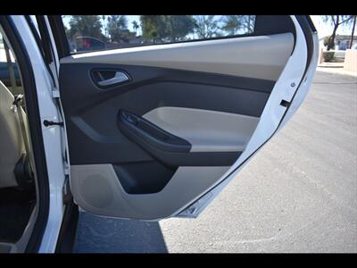 2018 Ford Focus SE - Photo 26 - Mesa, AZ 85201