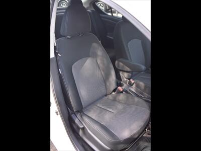 2018 Nissan Versa SV   - Photo 33 - Mesa, AZ 85201