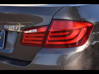 2012 BMW 5 Series 528i   - Photo 51 - Mesa, AZ 85201
