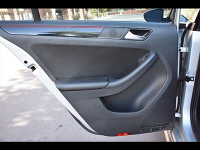 2016 Volkswagen Jetta 2.0T GLI SE   - Photo 20 - Mesa, AZ 85201