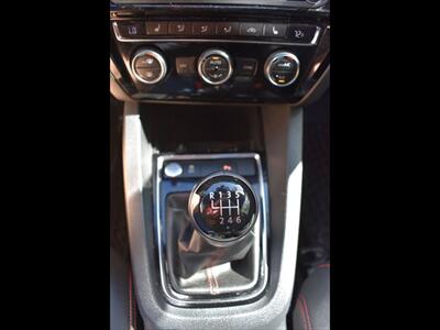 2016 Volkswagen Jetta 2.0T GLI SE   - Photo 12 - Mesa, AZ 85201