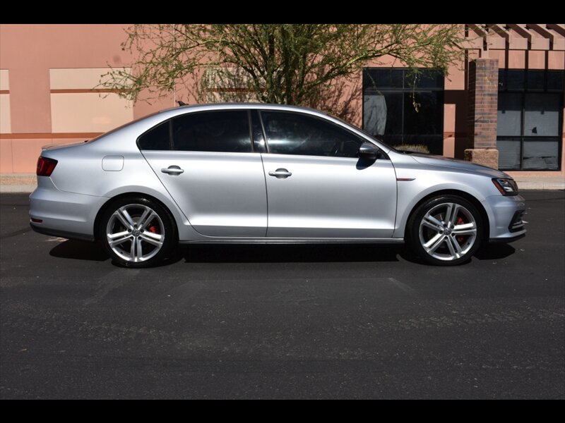 2016 Volkswagen Jetta 2.0T GLI SE  