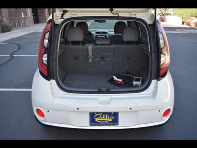 2017 Kia Soul EV +   - Photo 25 - Mesa, AZ 85201