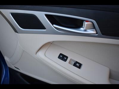 2015 Hyundai Genesis 5.0L   - Photo 38 - Mesa, AZ 85201