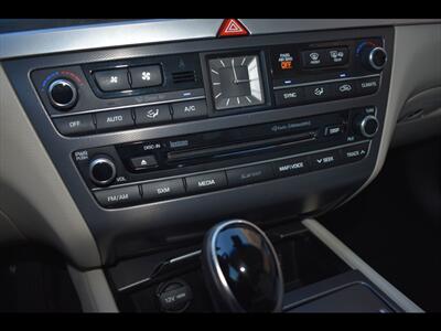 2015 Hyundai Genesis 5.0L   - Photo 12 - Mesa, AZ 85201