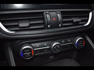2019 Alfa Romeo Giulia Ti Sport - Photo 11 - Mesa, AZ 85201