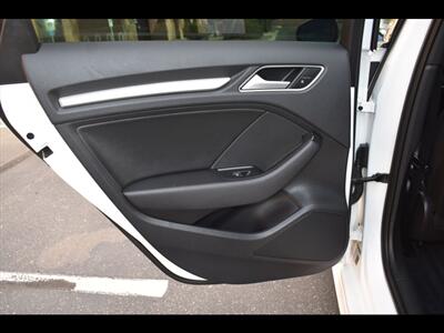 2017 Audi A3 Sportback e-tron 1.4T Premium - Photo 22 - Mesa, AZ 85201